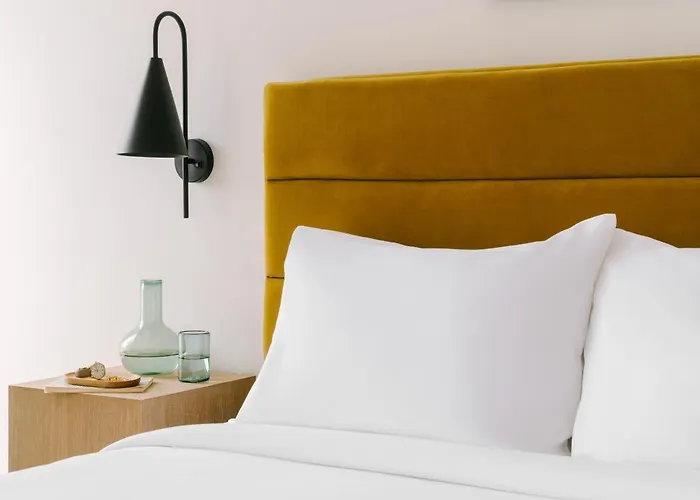 Hotel Sonder Cascada Mexico City